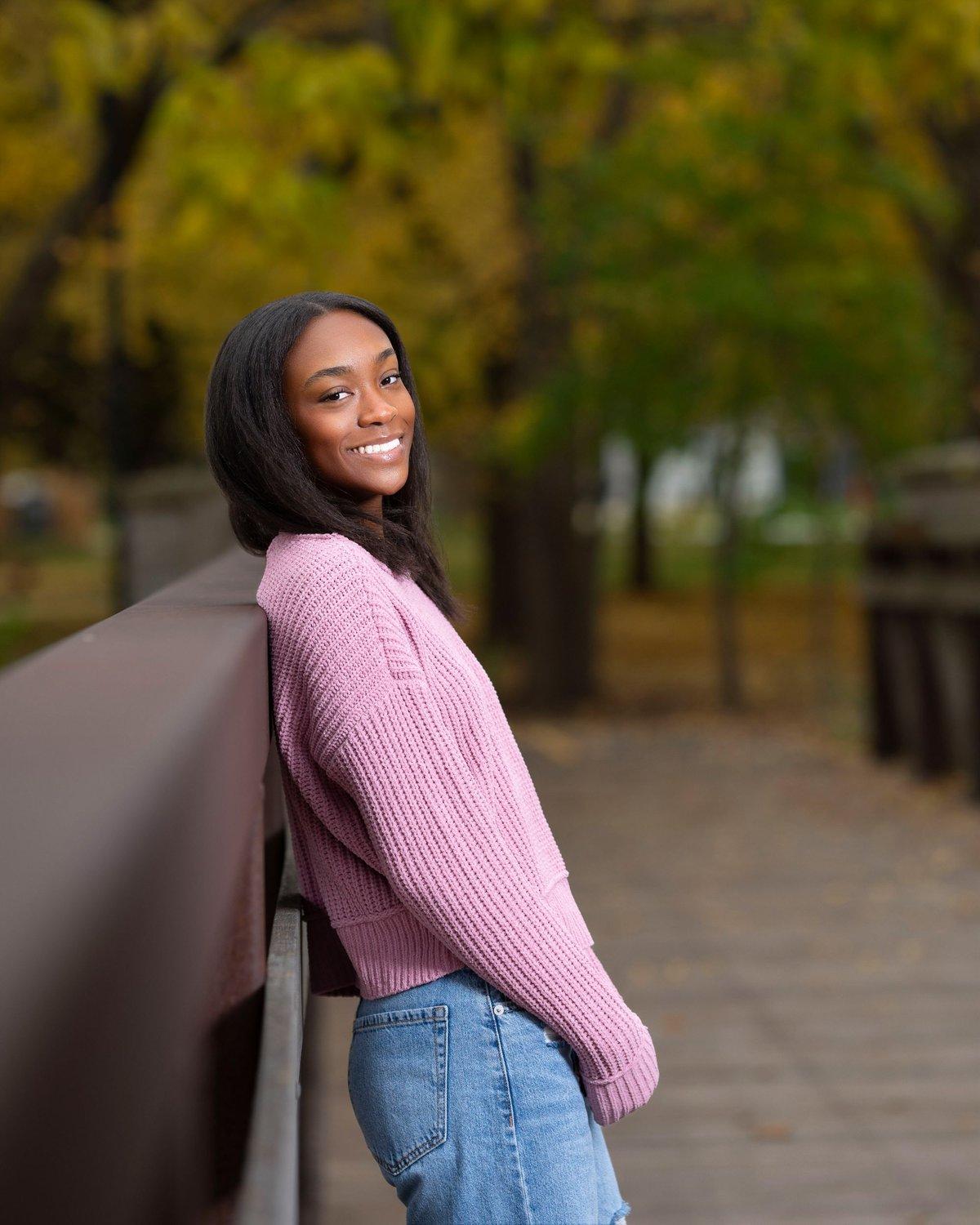 carousel-hero-element image-13