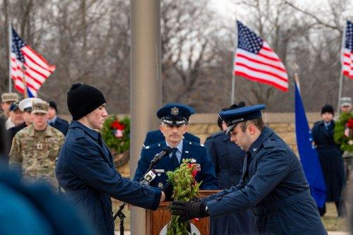 mobile - carousel-hero-element image-17