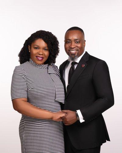 mobile - carousel-hero-element image-1