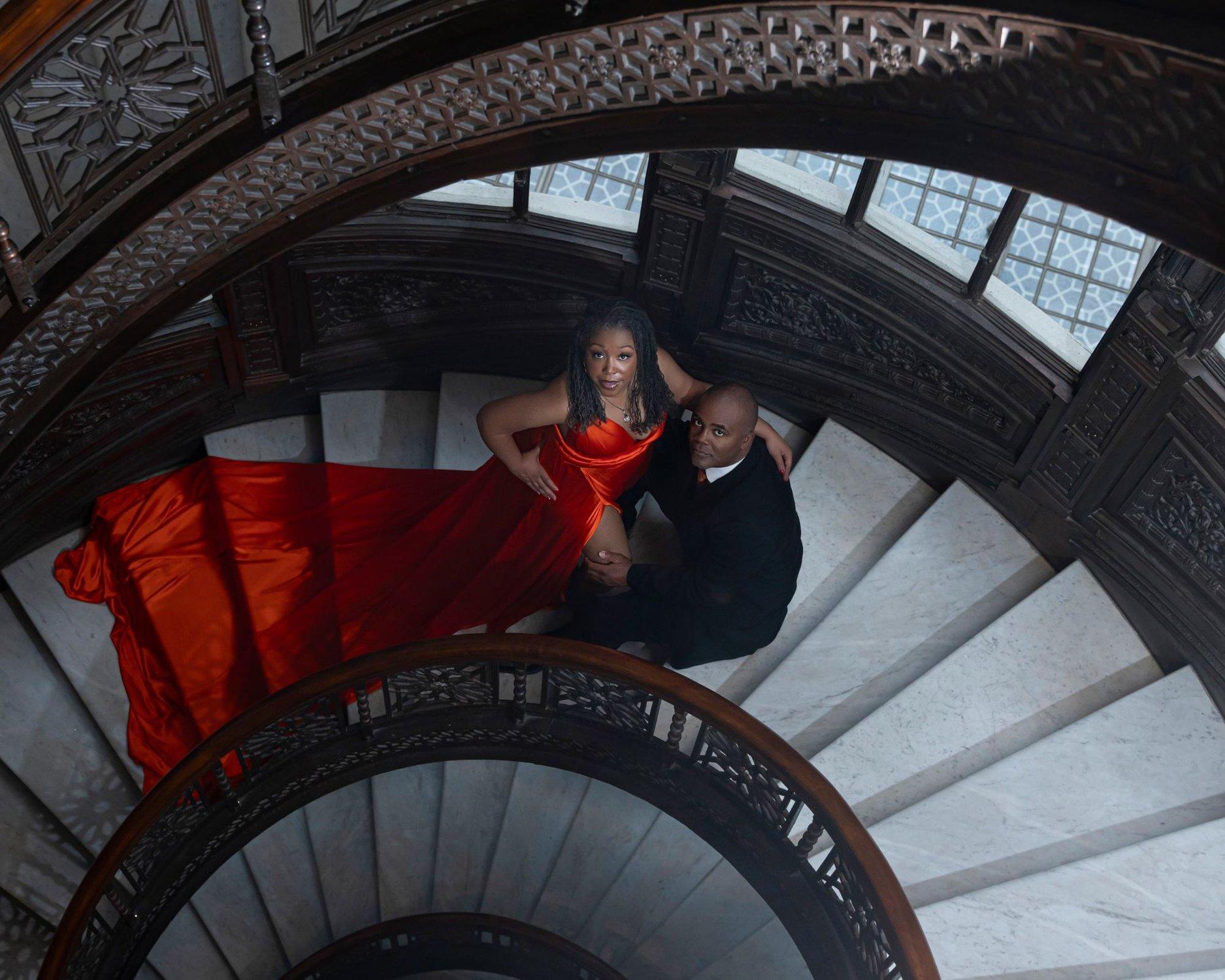 carousel-hero-element image-1