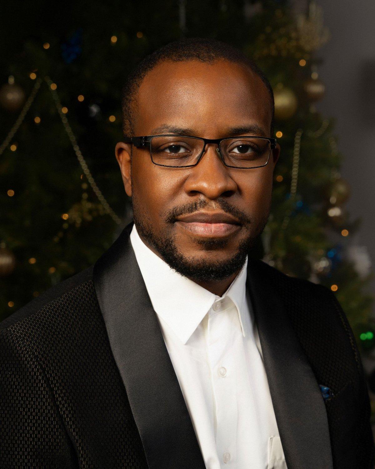 carousel-hero-element image-11