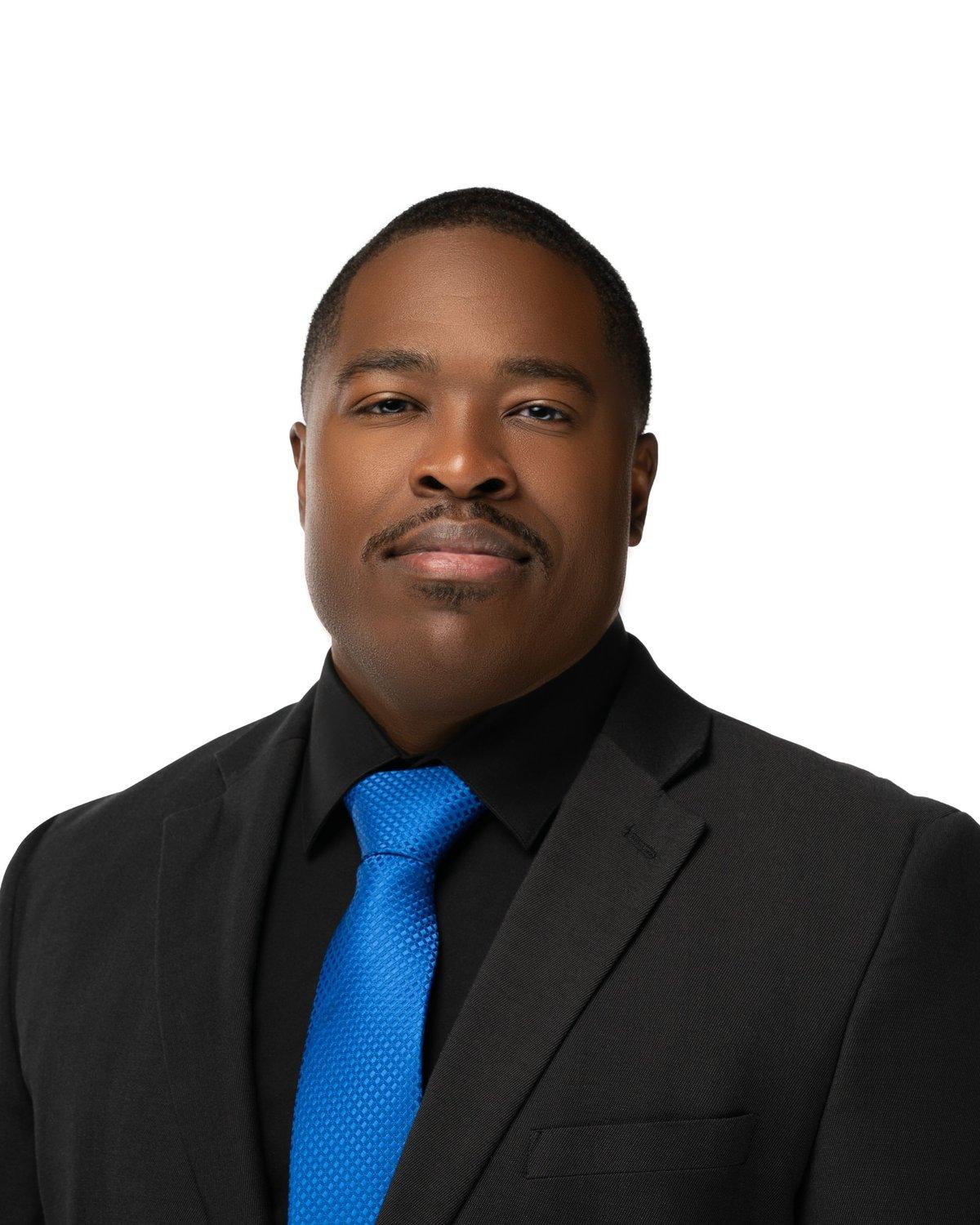 carousel-hero-element image-15