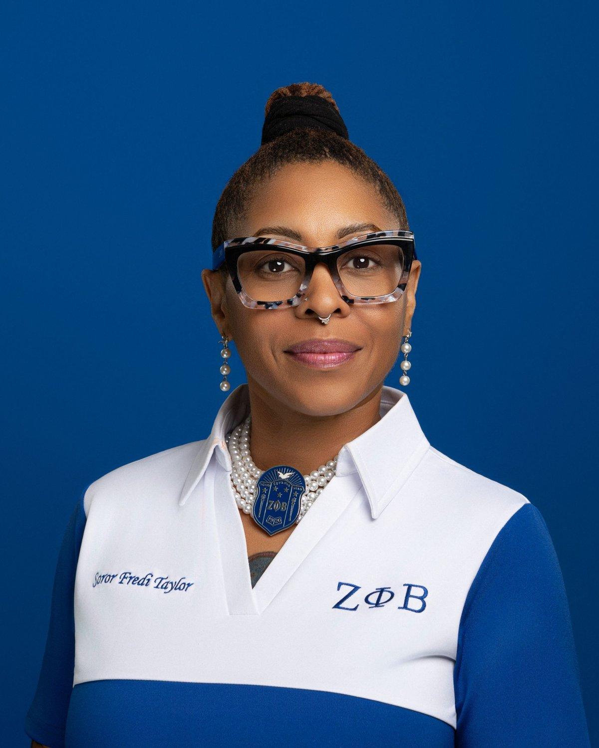 carousel-hero-element image-8